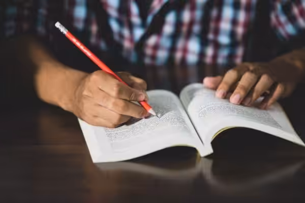 thesis format for uk universities